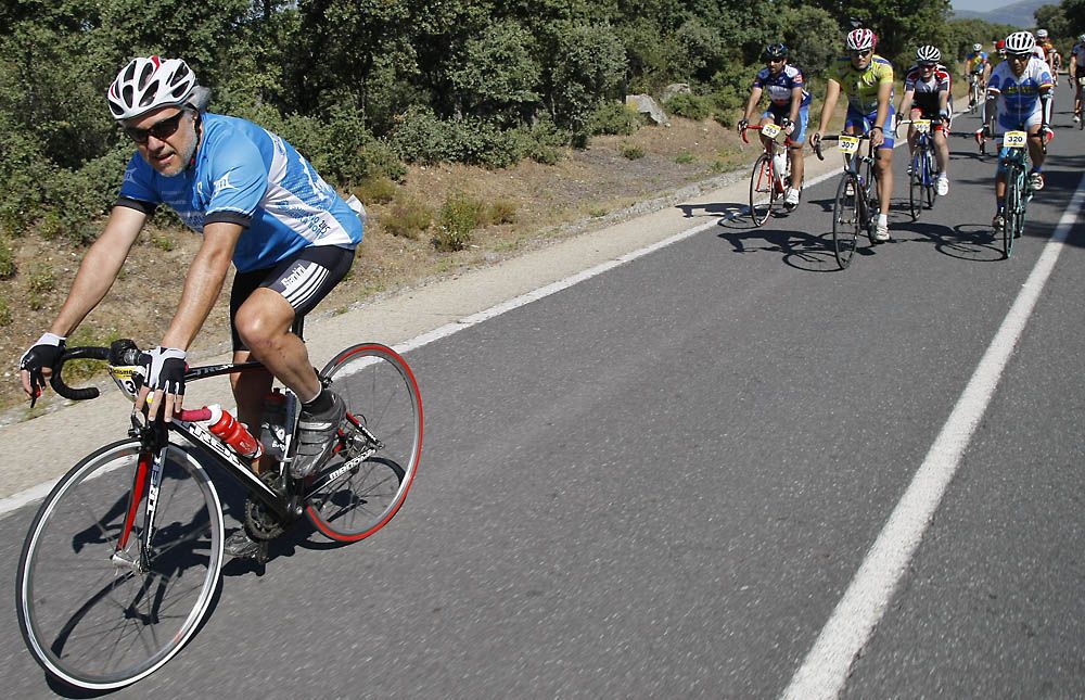 I Marcha Cicloturista Pedalea contra el cáncer