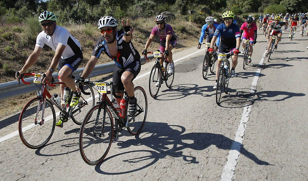 I Marcha Cicloturista Pedalea contra el cáncer