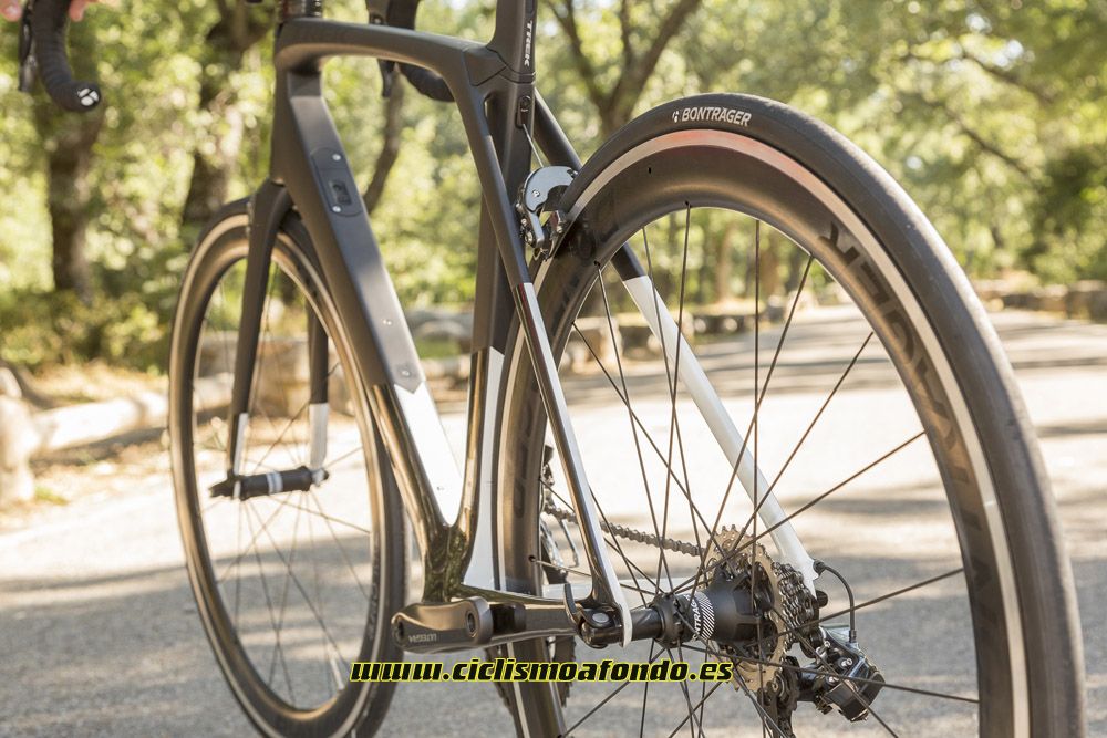 Comparativa: Trek Madone 9.5 vs Specialized Venge Pro ViAS
