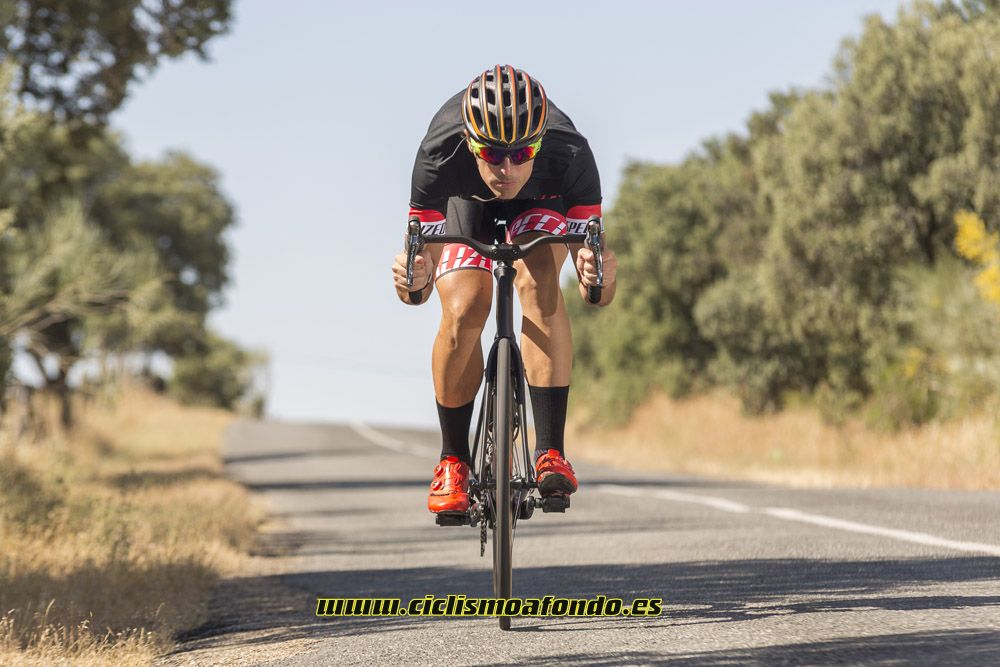 Comparativa: Trek Madone 9.5 vs Specialized Venge Pro ViAS