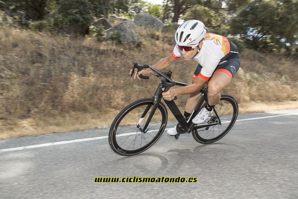 Comparativa: Trek Madone 9.5 vs Specialized Venge Pro ViAS