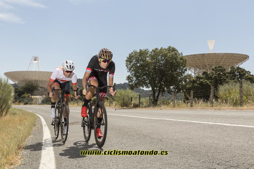 Comparativa: Trek Madone 9.5 vs Specialized Venge Pro ViAS