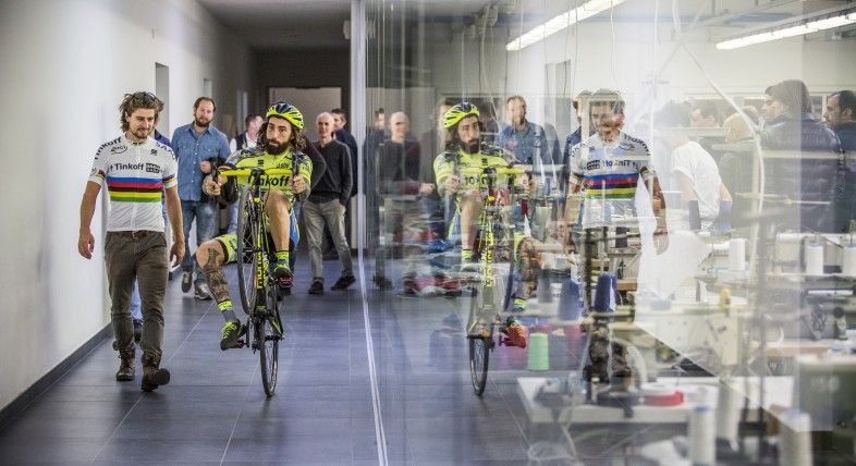 El espectáculo de Sagan y Brumotti