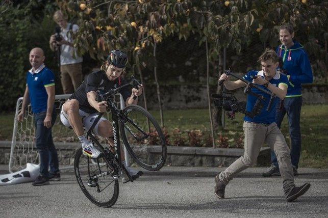El espectáculo de Sagan y Brumotti