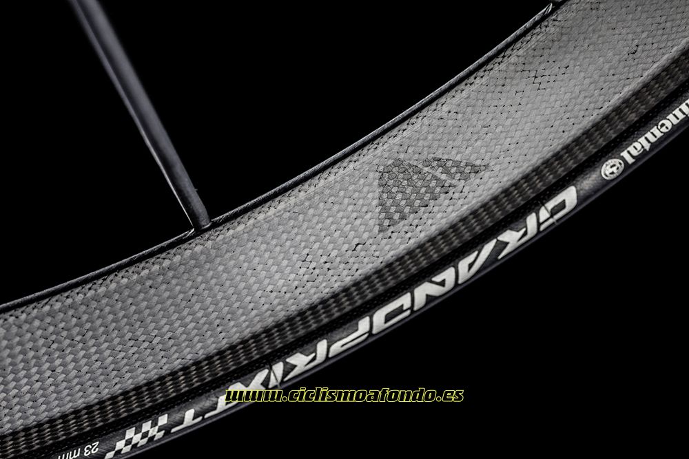 Canyon Ultimate CF EVO 10.0 LTD