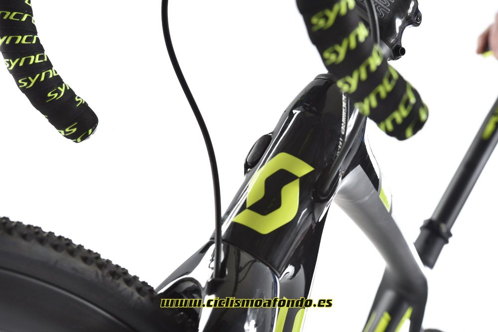 Prueba: Scott Addict CX 10