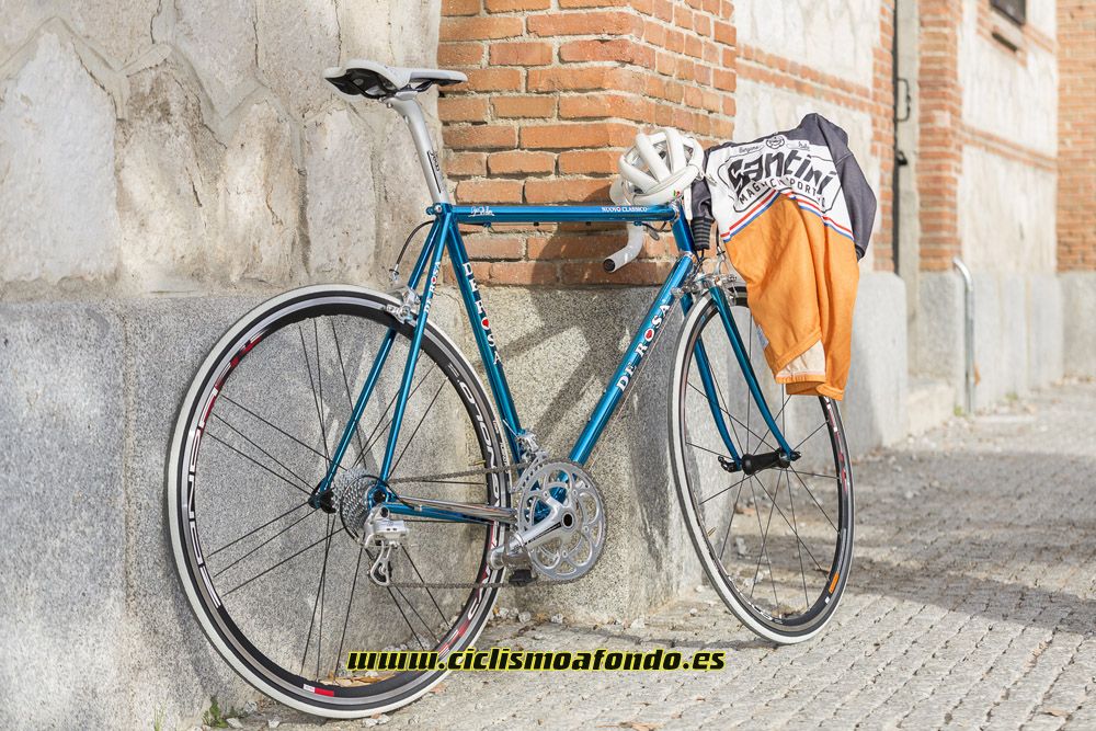 Test: Bicis Clásicas (De Rosa Nuovo Clásico y Gios Compact Pro)