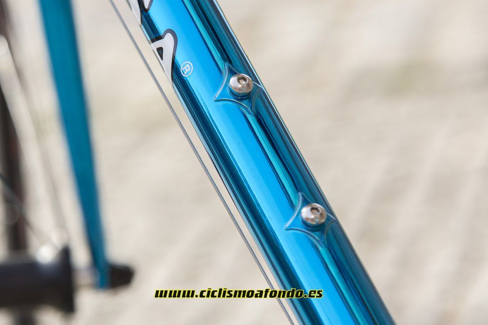 Test: Bicis Clásicas (De Rosa Nuovo Clásico y Gios Compact Pro)