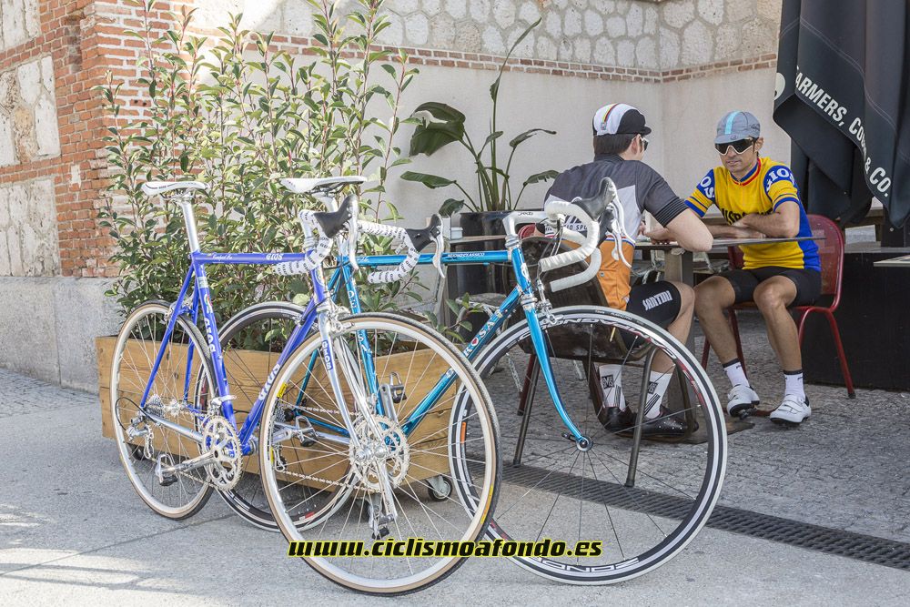 Test: Bicis Clásicas (De Rosa Nuovo Clásico y Gios Compact Pro)