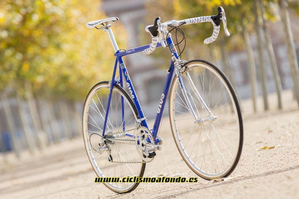 Test: Bicis Clásicas (De Rosa Nuovo Clásico y Gios Compact Pro)