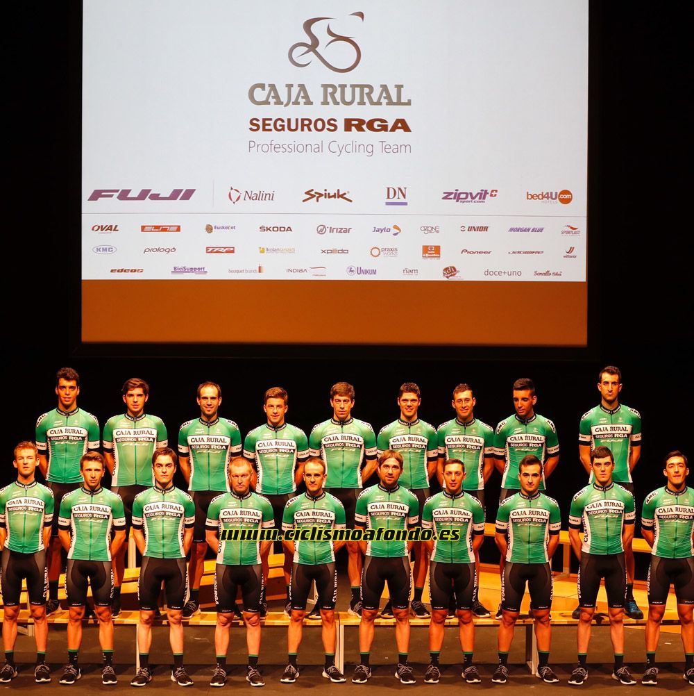 Presentación del proyecto ciclista 2017 del Caja Rural-Seguros RGA
