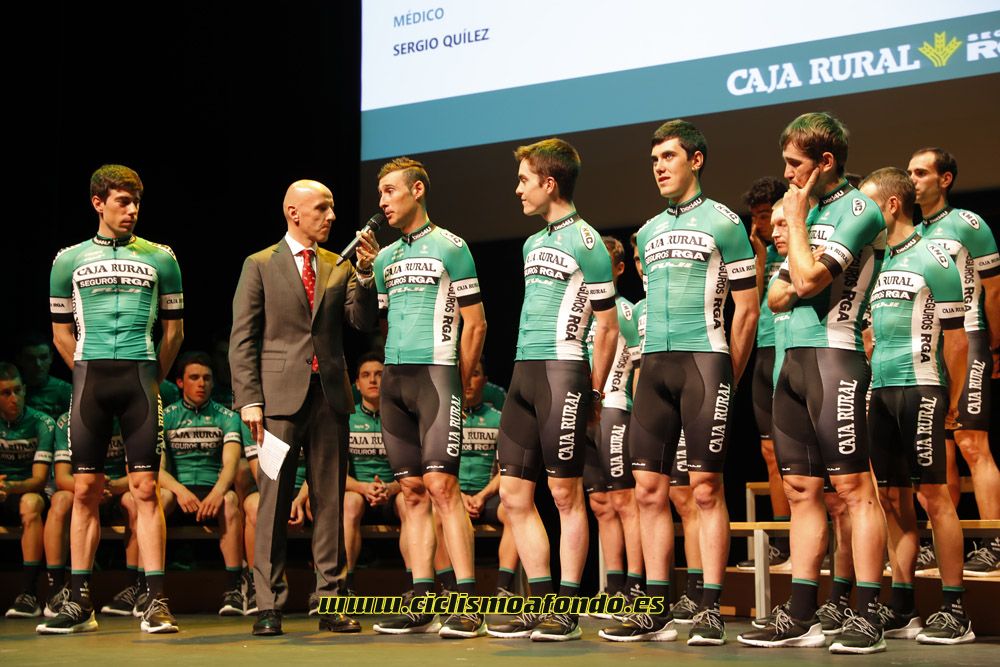 Presentación del proyecto ciclista 2017 del Caja Rural-Seguros RGA