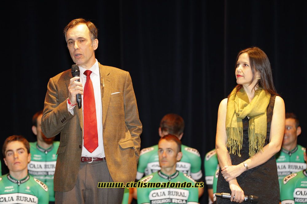 Presentación del proyecto ciclista 2017 del Caja Rural-Seguros RGA