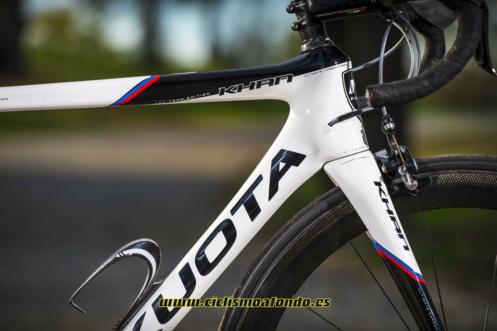 Prueba: Kuota Khan Androni