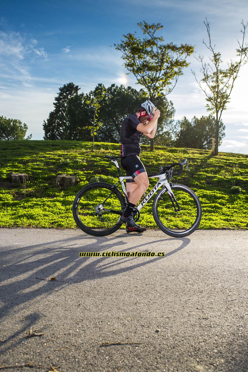 Prueba: Kuota Khan Androni