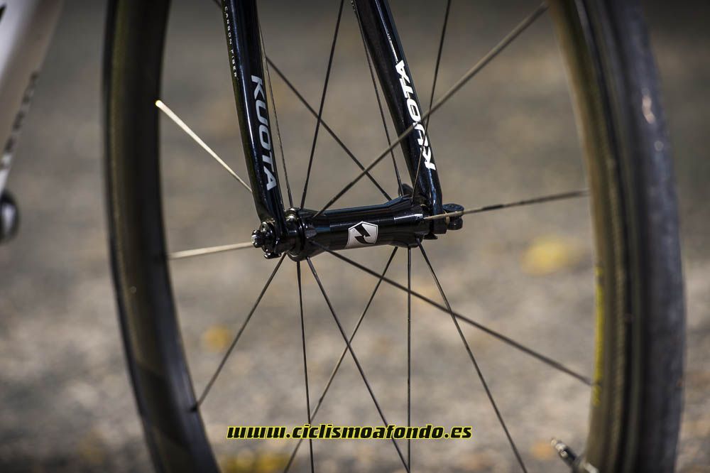 Prueba: Kuota Khan Androni