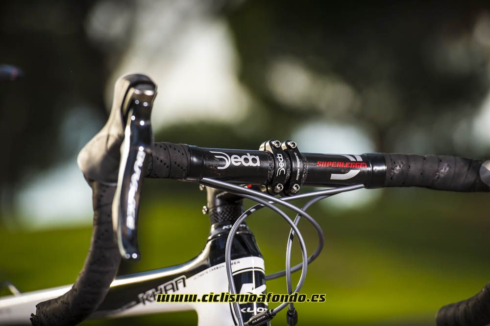 Prueba: Kuota Khan Androni