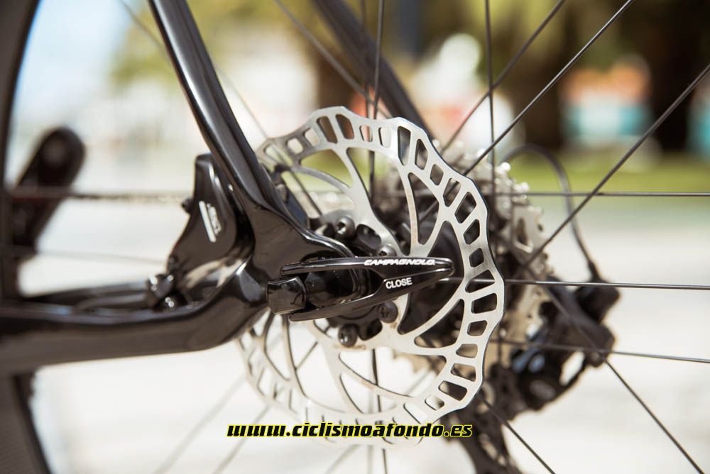 Presentación de los frenos de disco hidráulicos de Campagnolo