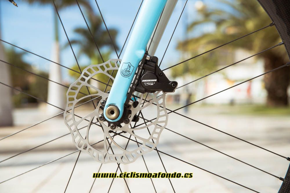 Presentación de los frenos de disco hidráulicos de Campagnolo