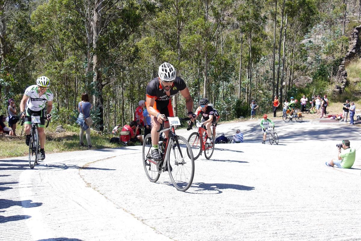 Las fotos de la Gran Fondo Ézaro 2017 (III)