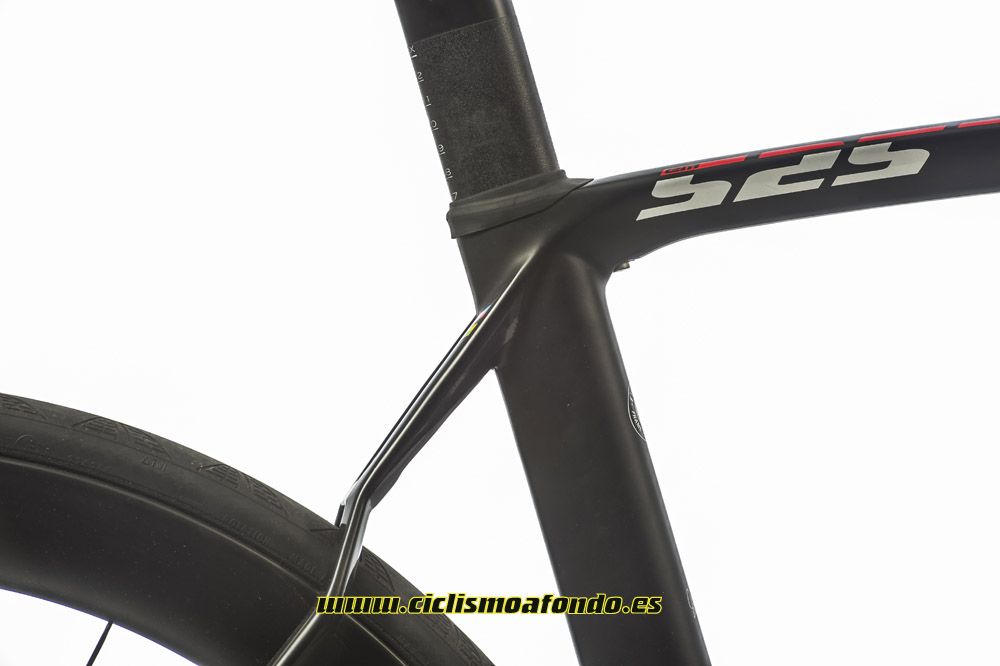 Prueba: Eddy Merckx EM-525 Disc