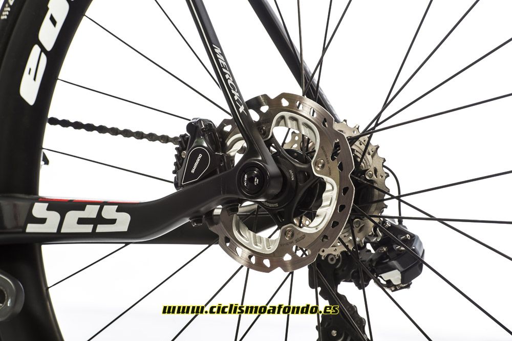 Prueba: Eddy Merckx EM-525 Disc