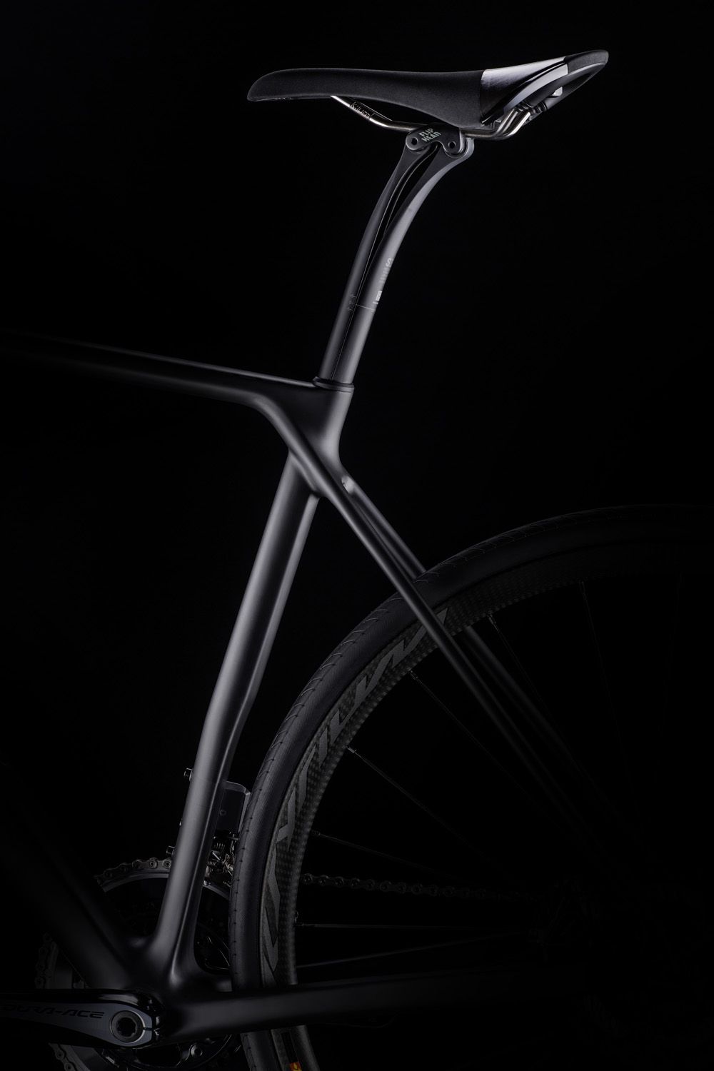 Nueva Canyon Endurance CF SLX