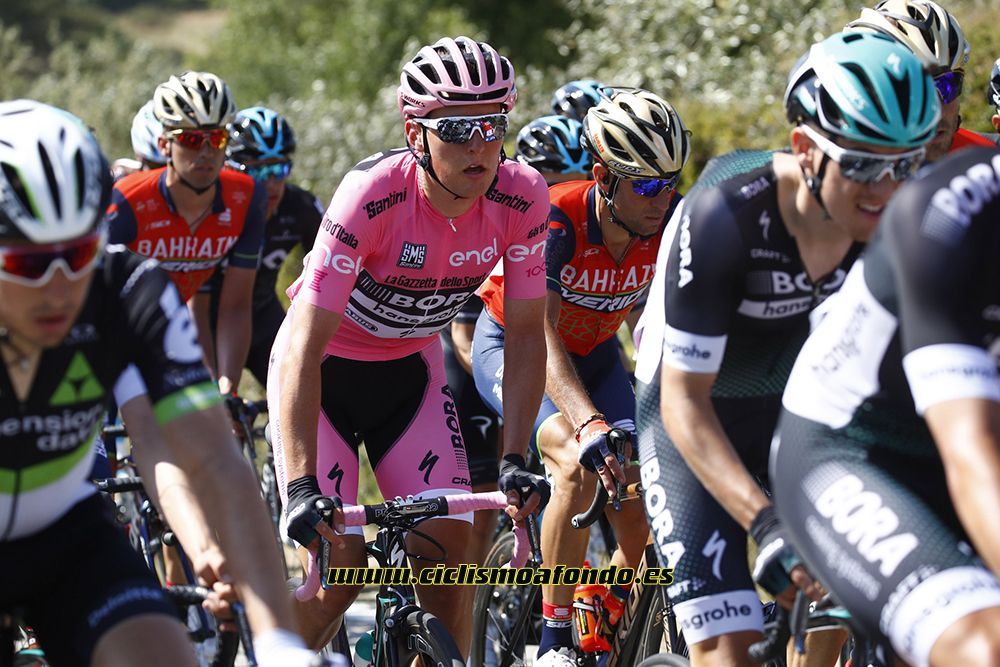 Las mejores fotografías de la 2º etapa del Giro de Italia 2017