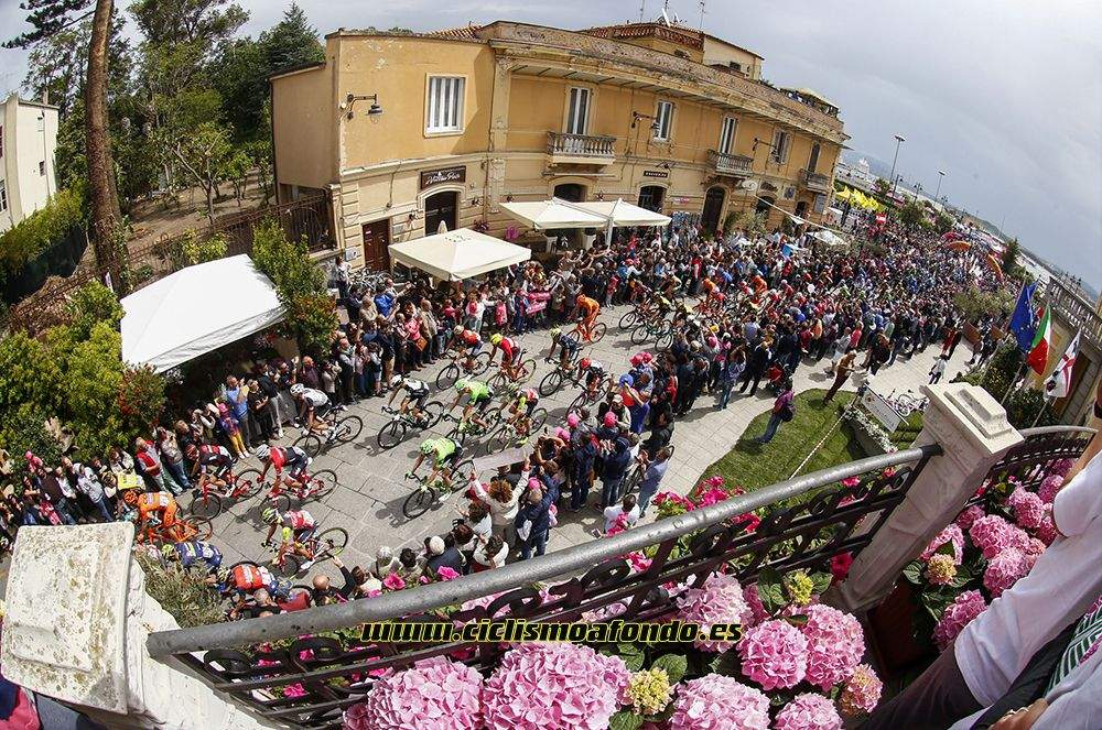 Las mejores fotografías de la 2º etapa del Giro de Italia 2017