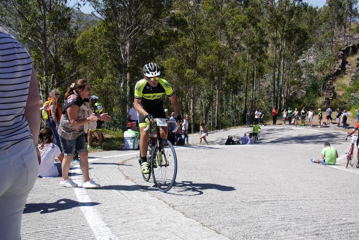 Las fotos de la Gran Fondo Ézaro 2017 (IV)