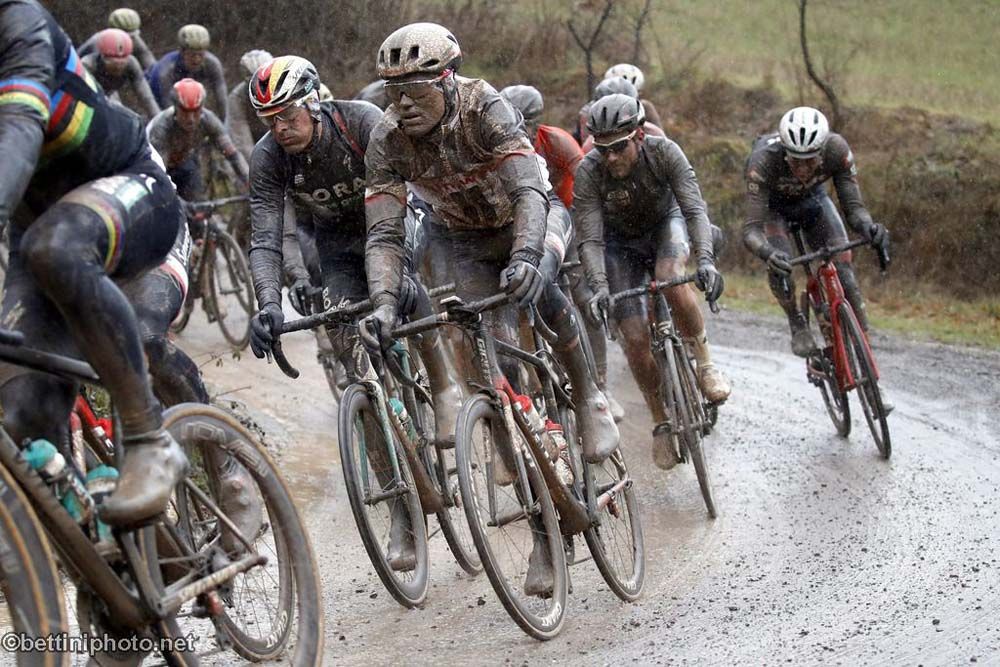 Imágenes de una Strade Bianche para el recuerdo