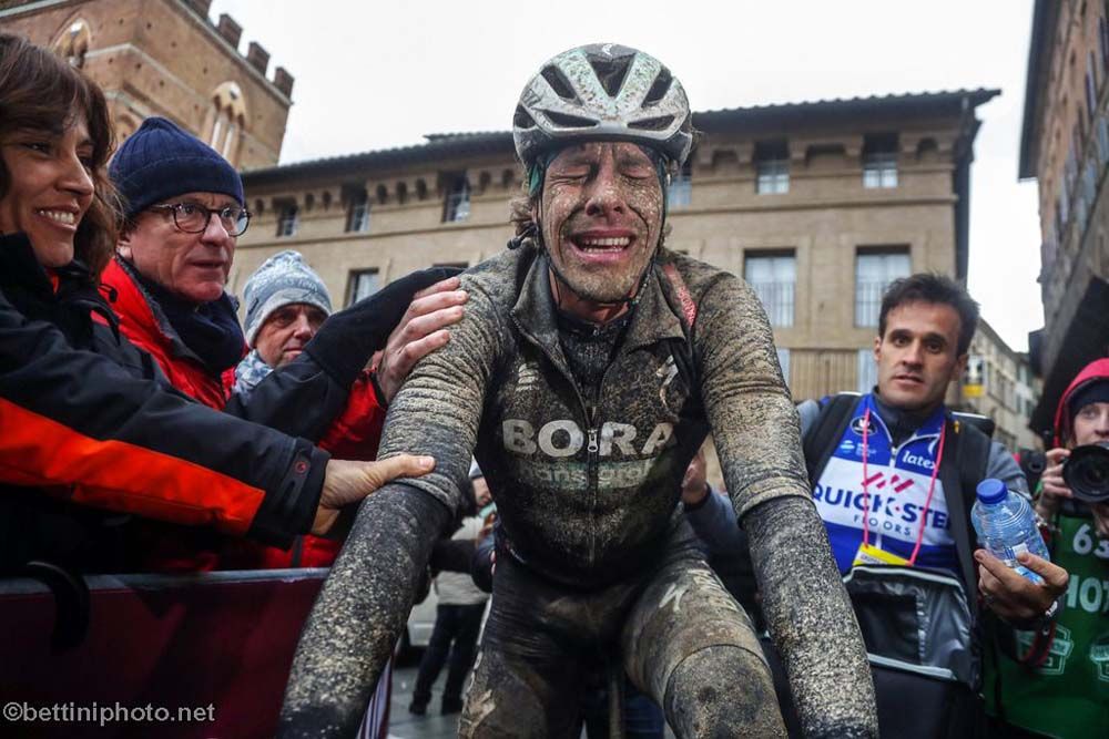 Imágenes de una Strade Bianche para el recuerdo