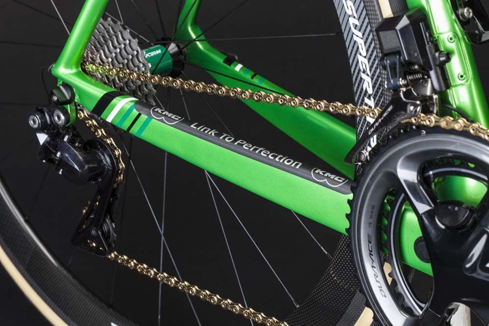 De Rosa Protos, así es la bici del Caja Rural-Seguros RGA 2019 
