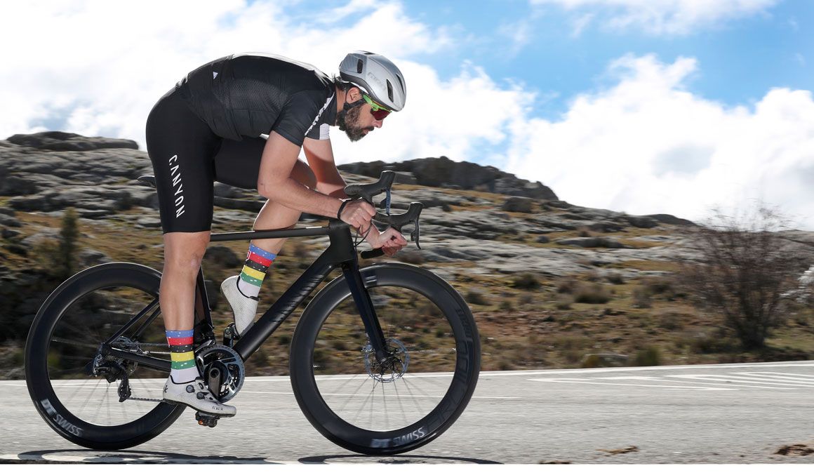 Canyon Aeroad CF SLX Disc 9.0 SL: velocidad en estado puro