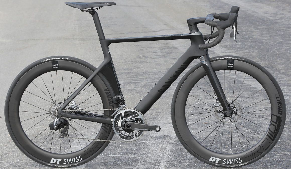 Canyon Aeroad CF SLX Disc 9.0 SL: velocidad en estado puro