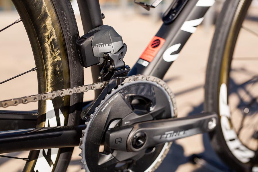 SRAM Force eTap AXS 12 velocidades e inalámbrico