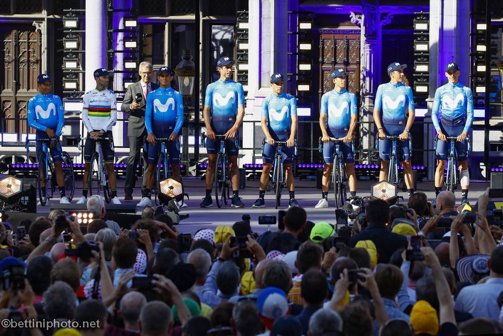 Tour: la presentación de los equipos en imágenes
