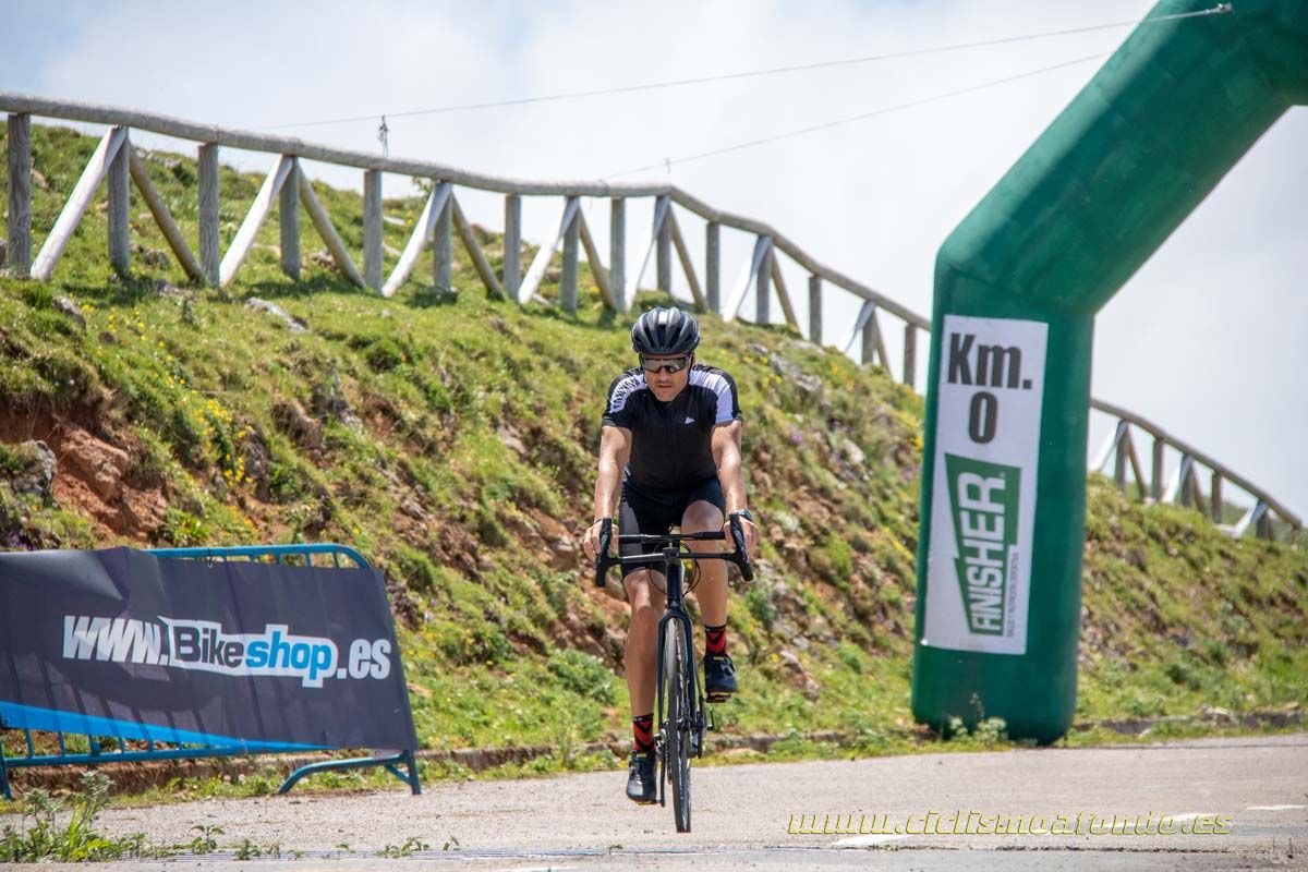 Clásica Cicloturista Angliru 2