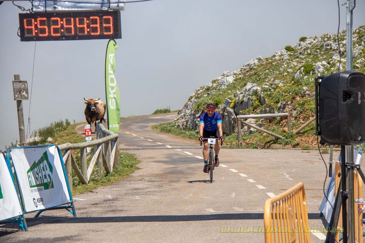 Clásica Cicloturista Angliru 2