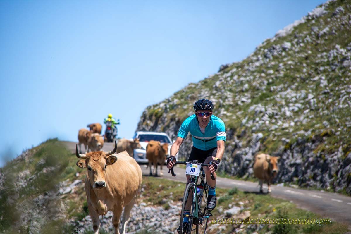 Clásica Cicloturista Angliru 2