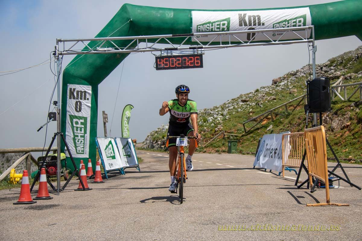 Clásica Cicloturista Angliru 2