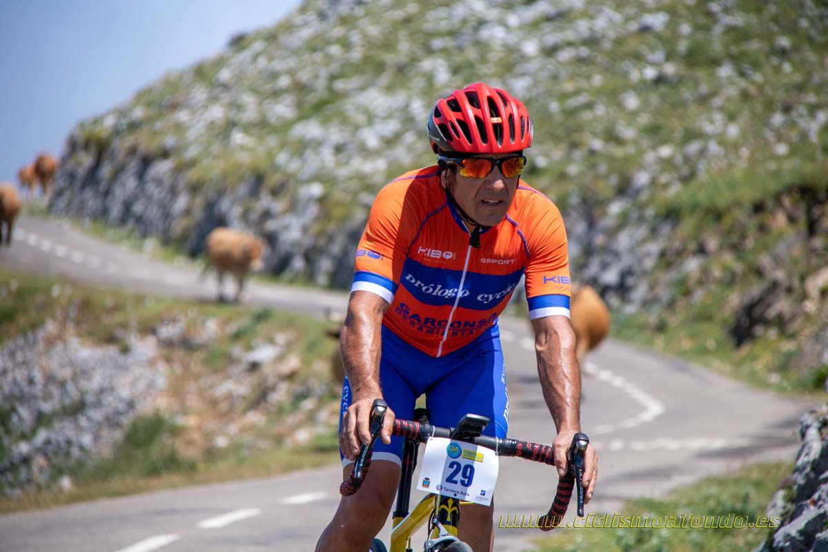 Clásica Cicloturista Angliru 2