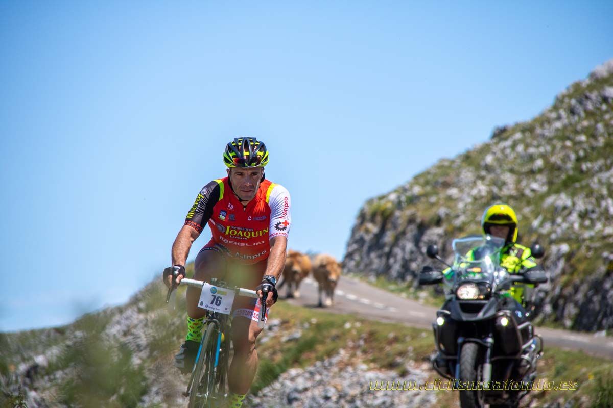 Clásica Cicloturista Angliru 2