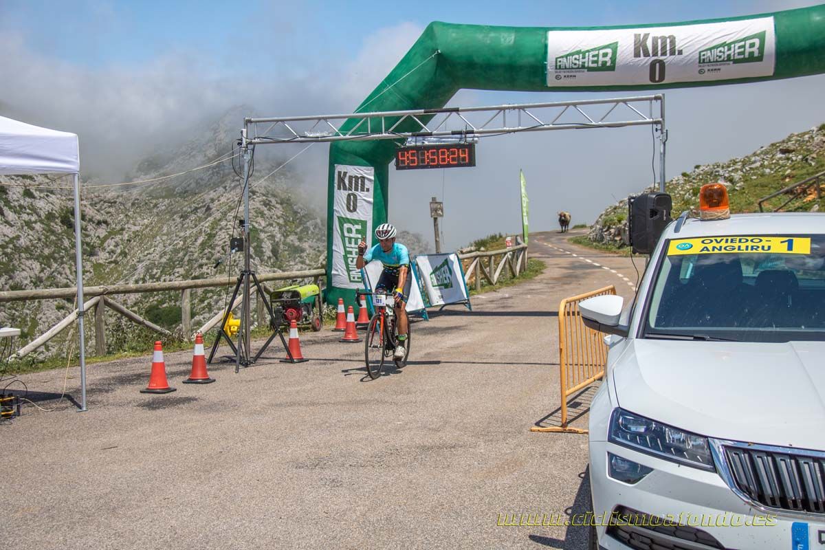 Clásica Cicloturista Angliru 2