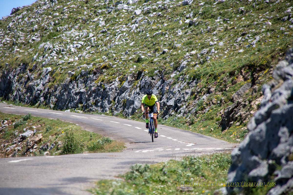 Clásica Cicloturista Angliru 2