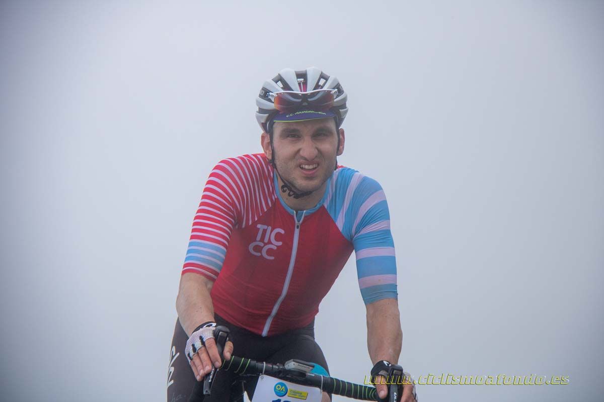 Clásica Cicloturista Angliru 4