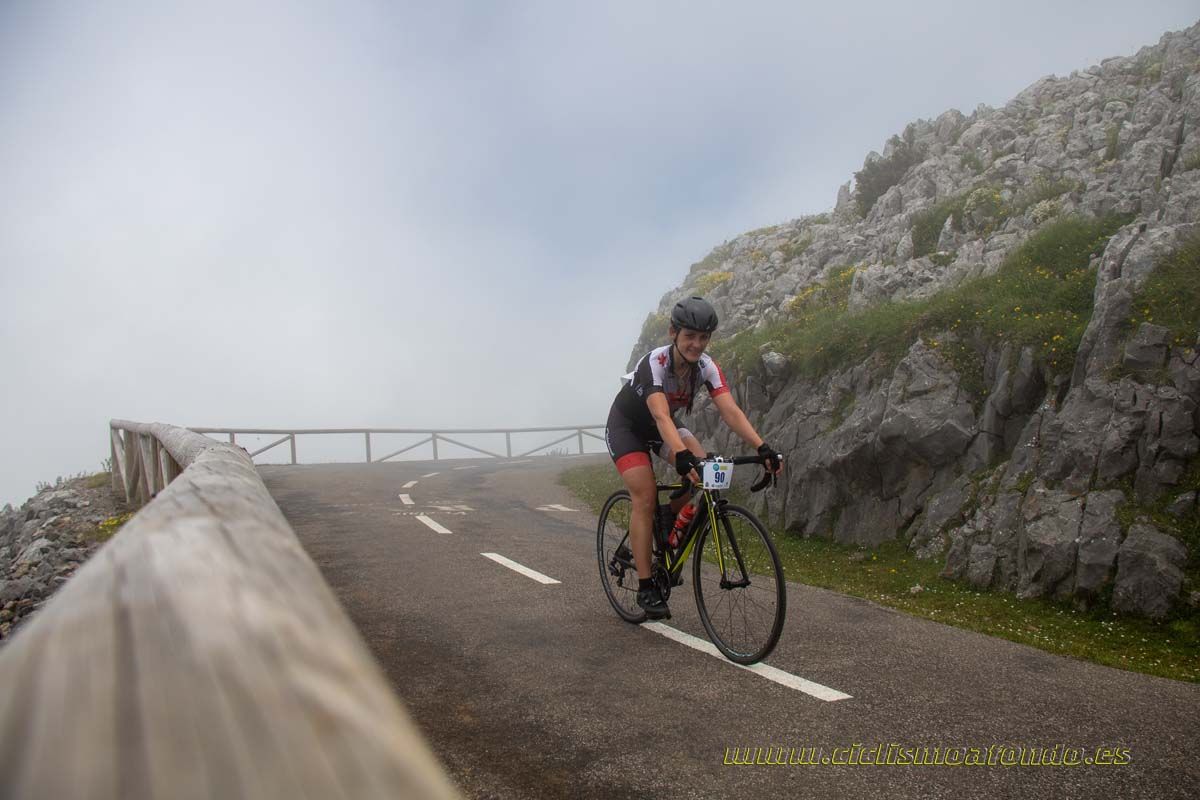 Clásica Cicloturista Angliru 4