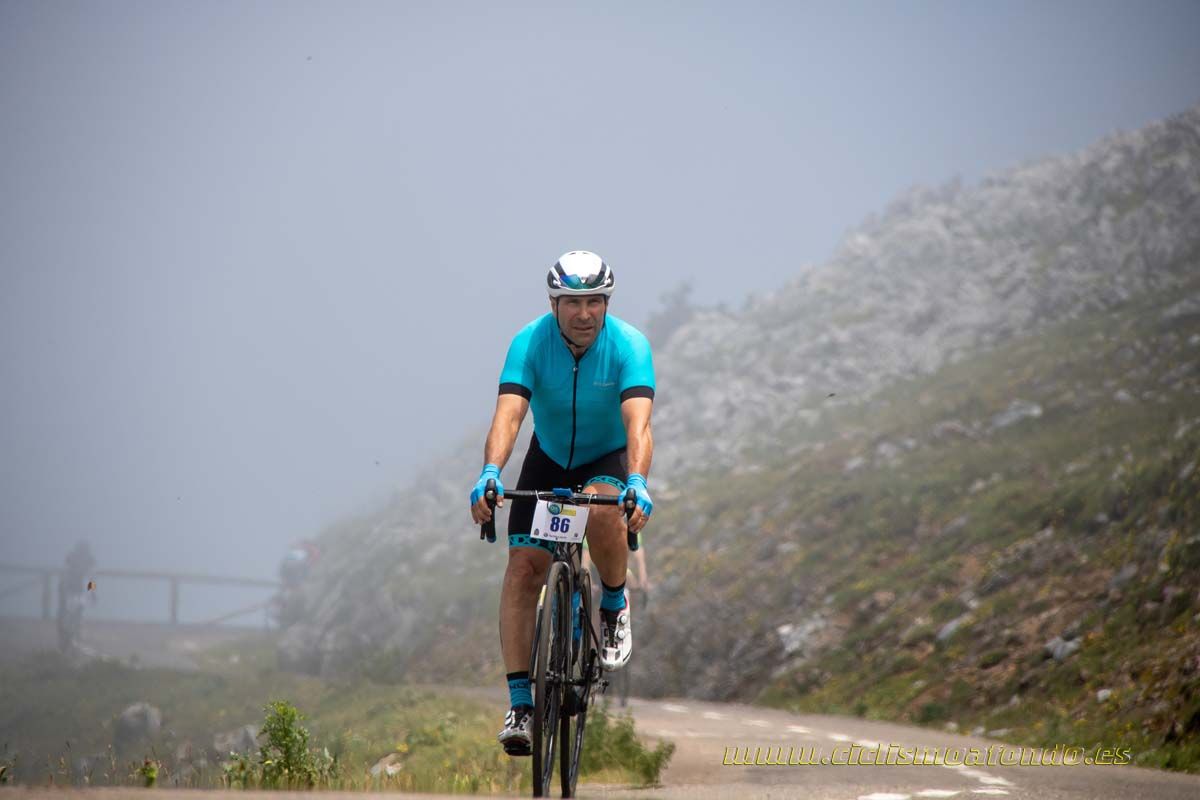 Clásica Cicloturista Angliru 4