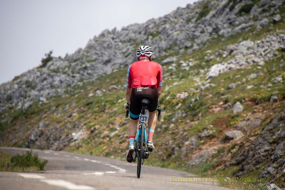 Clásica Cicloturista Angliru 4