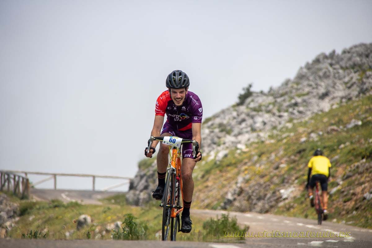 Clásica Cicloturista Angliru 4